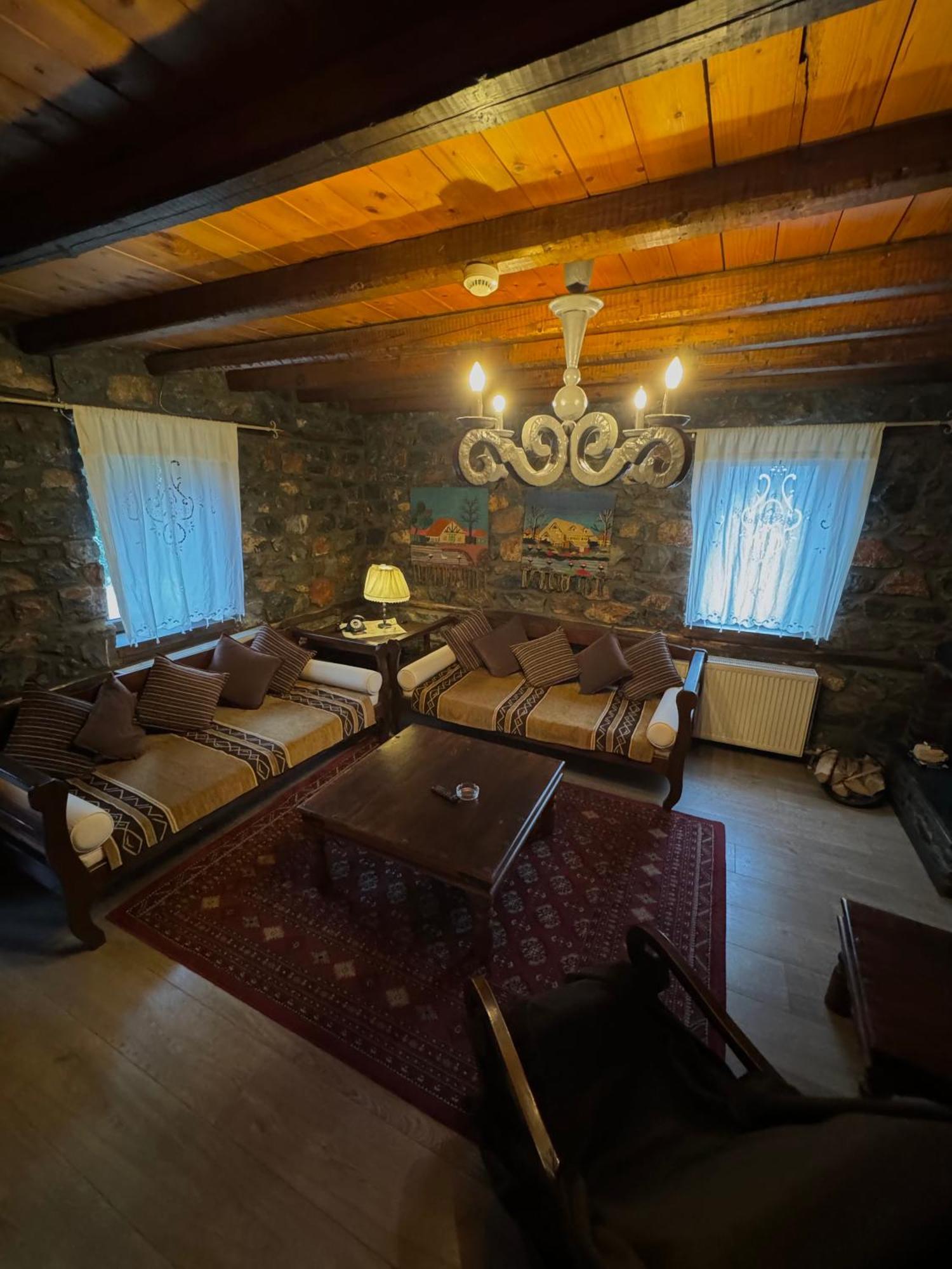 Chalet Asteras Tou Vorra Палеос Агиос Атанасиос Екстериор снимка
