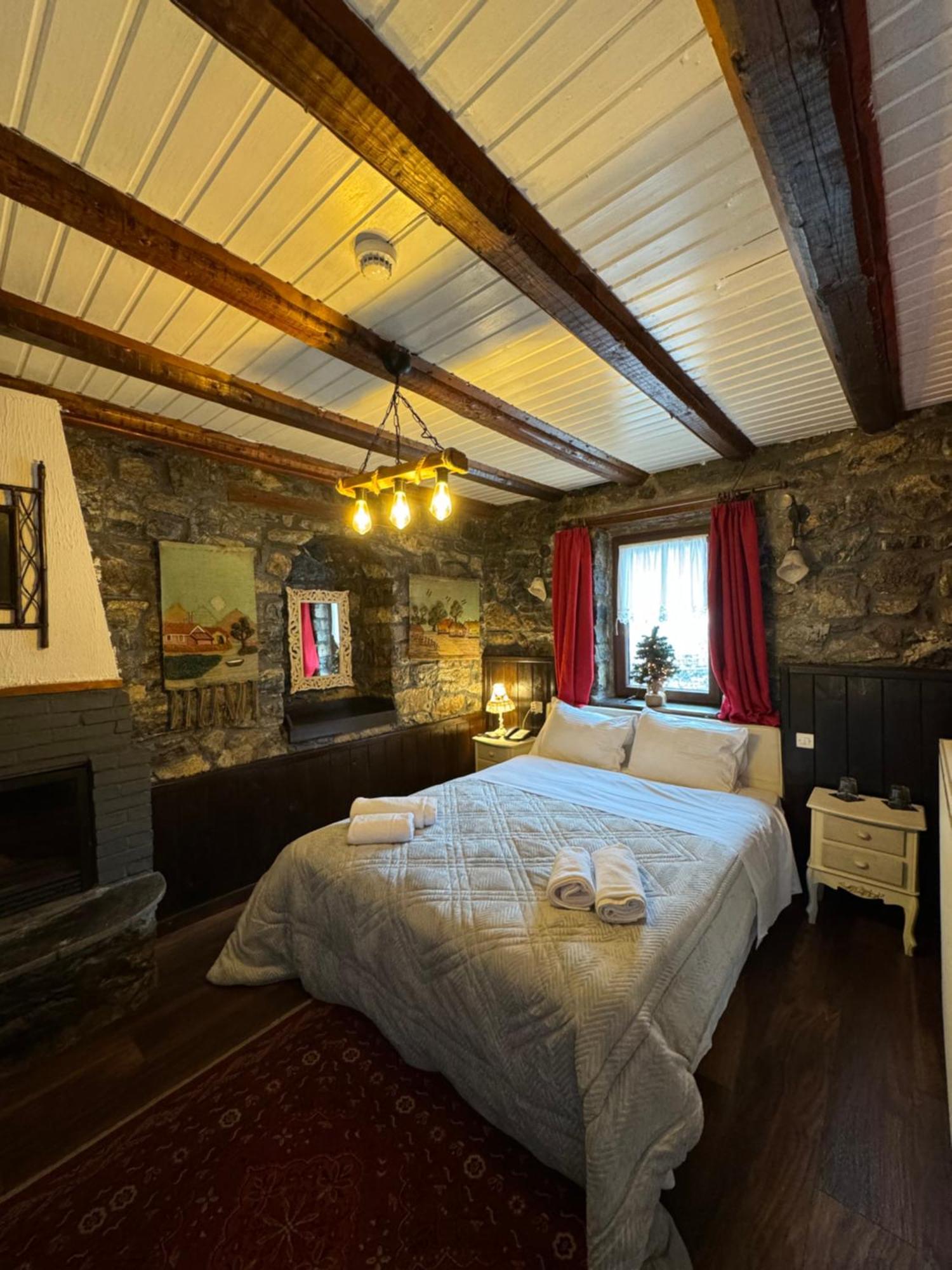 Chalet Asteras Tou Vorra Палеос Агиос Атанасиос Екстериор снимка
