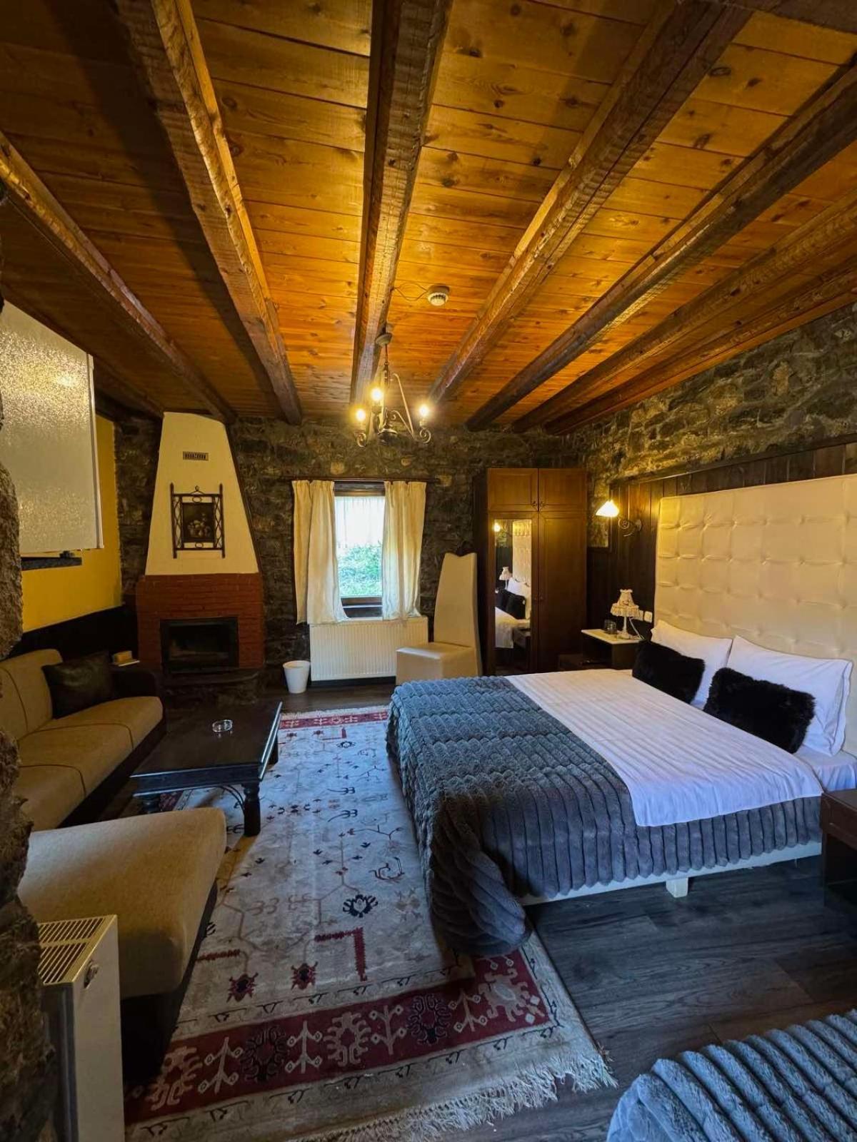 Chalet Asteras Tou Vorra Палеос Агиос Атанасиос Екстериор снимка