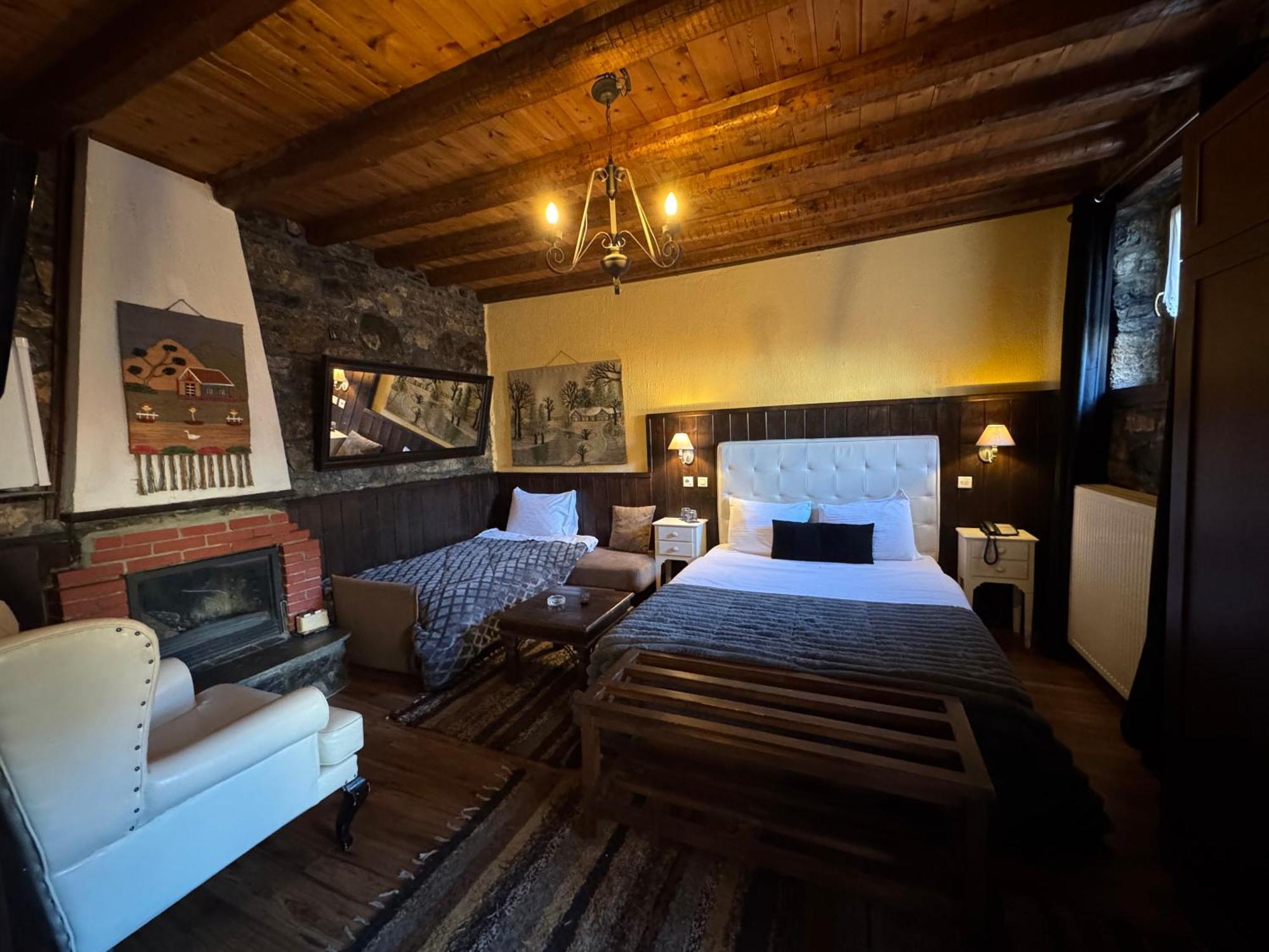 Chalet Asteras Tou Vorra Палеос Агиос Атанасиос Екстериор снимка